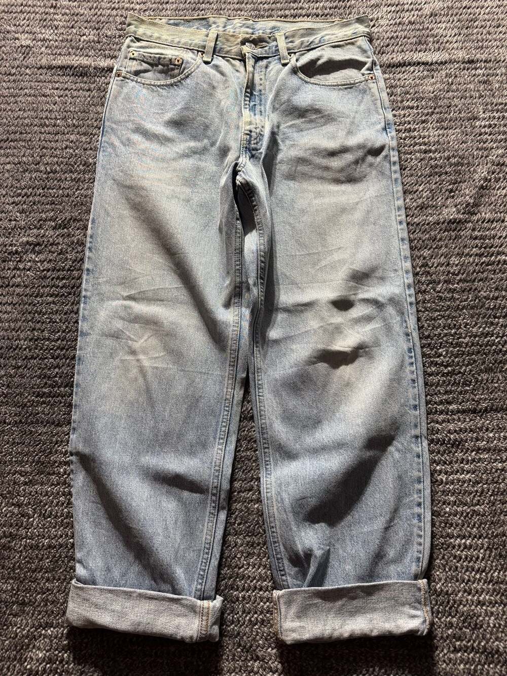 2000s Levi's 550 Light Wash Denim Jeans